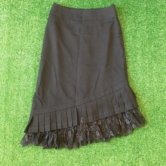 Vintage Goth Asymmetric Skirt - Picture 3 of 4